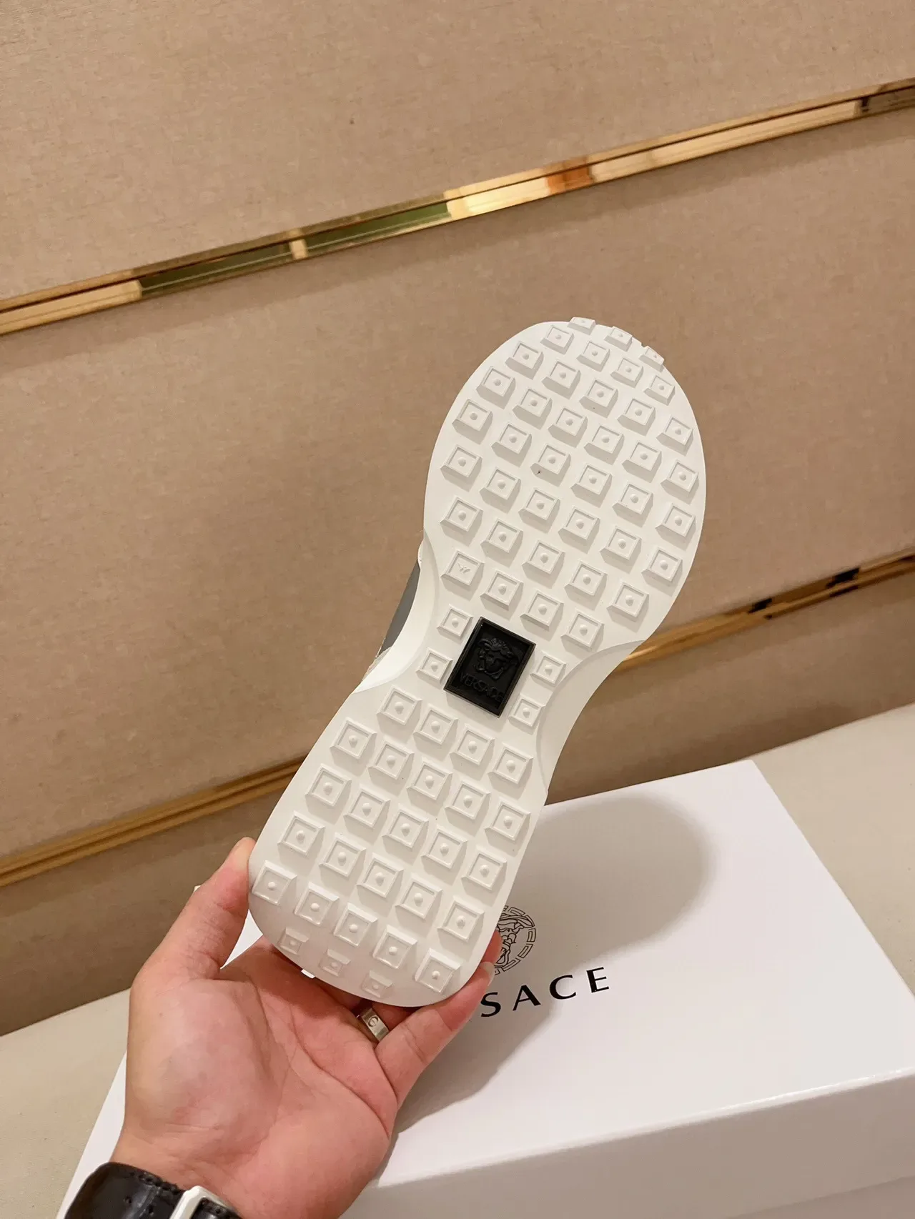 Versace Chain Reaction White Beige Gray Chunky Sneakers 9