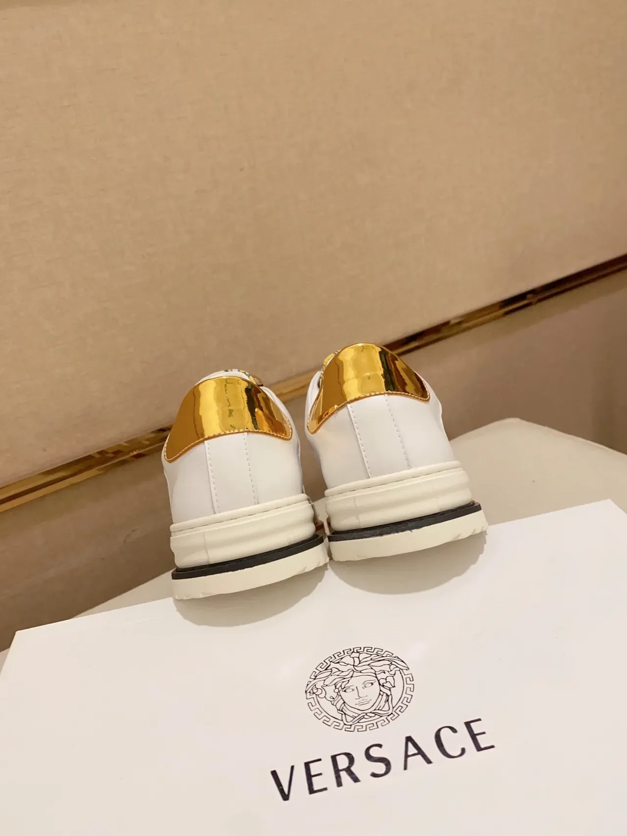 Versace Chain Reaction White Gold Medusa Lifestyle Sneakers 3