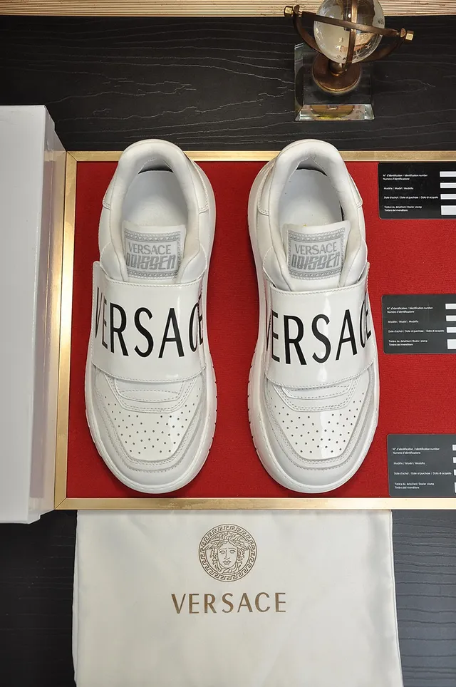 Versace Chain Reaction White Laceless Chunky Sneakers 9