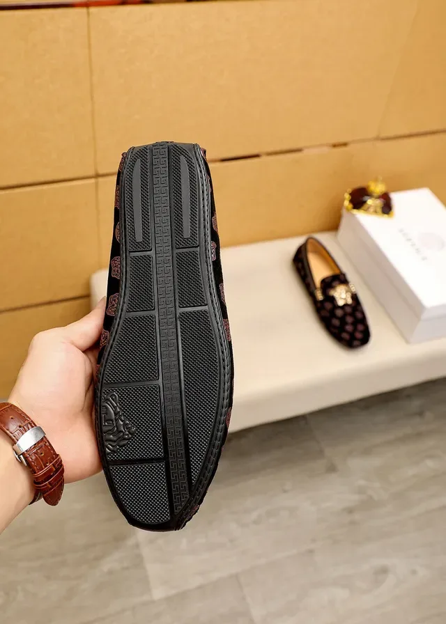 Versace Greca Odissea Mocassins Noir Velours Médusa 2