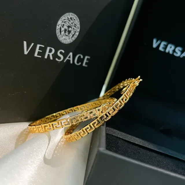 Versace Greca Odissea Créoles Dorées Motif Clé Grecque 2