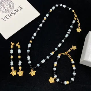 Versace Medusa 黑金色珠链 魅力吊坠 项链