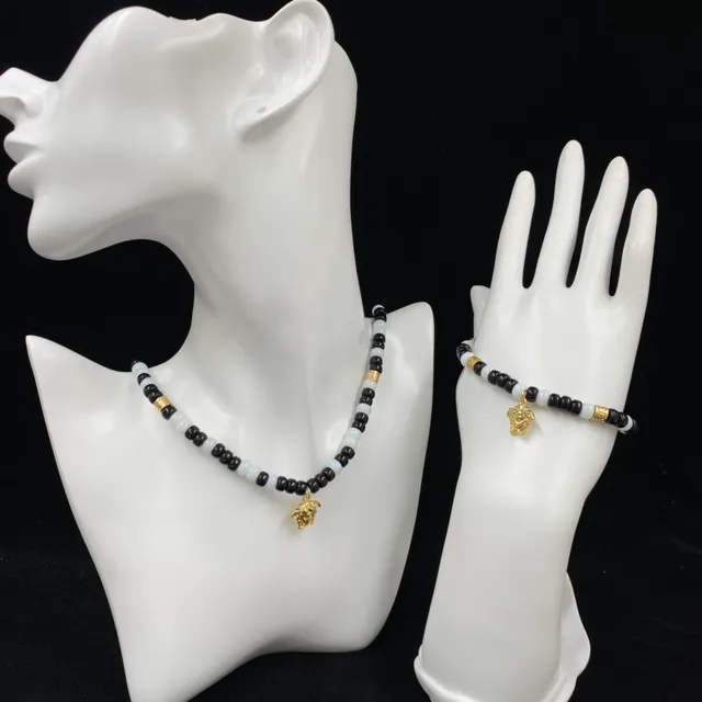 Versace Medusa Corrente de contas preto e ouro pingente de encanto colar 3
