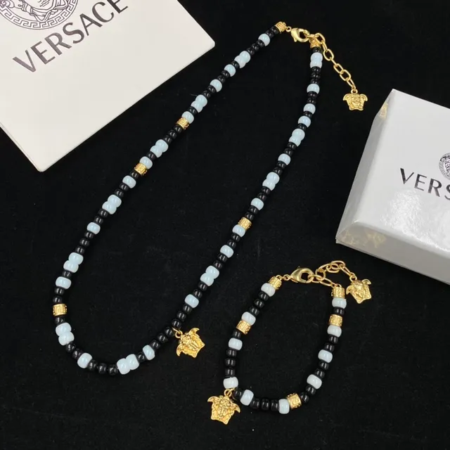 Versace Medusa Corrente de contas preto e ouro pingente de encanto colar 6