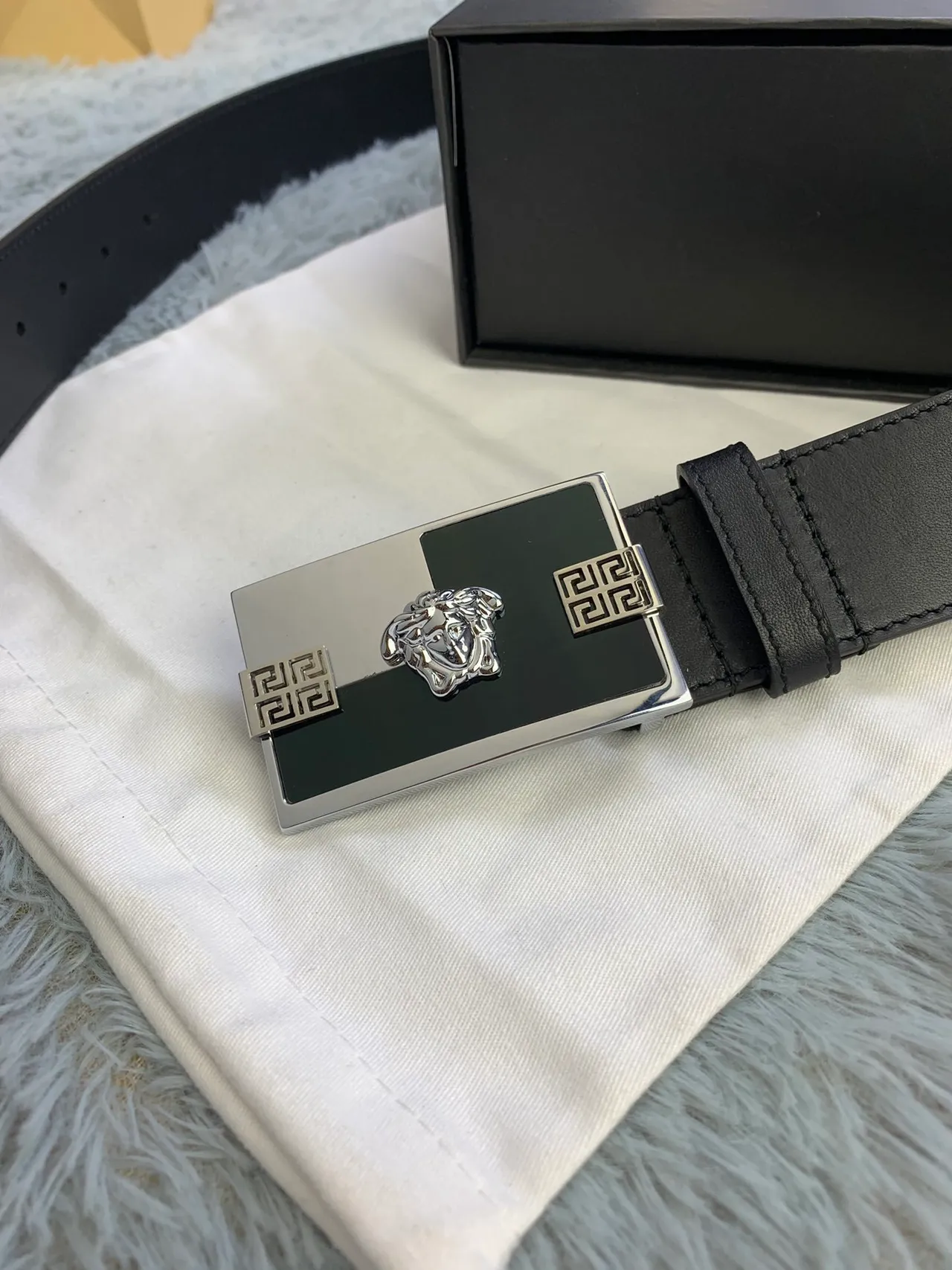 Versace Medusa Belt Black Silver Polished Rectangular Buckle Head Centerpiece Leather Belt 6
