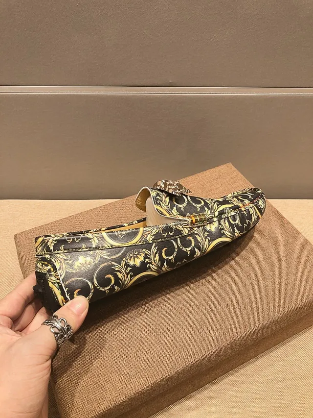 Versace Odissea Noir Doré Impression Barroca Médusa ornée Loafer 6