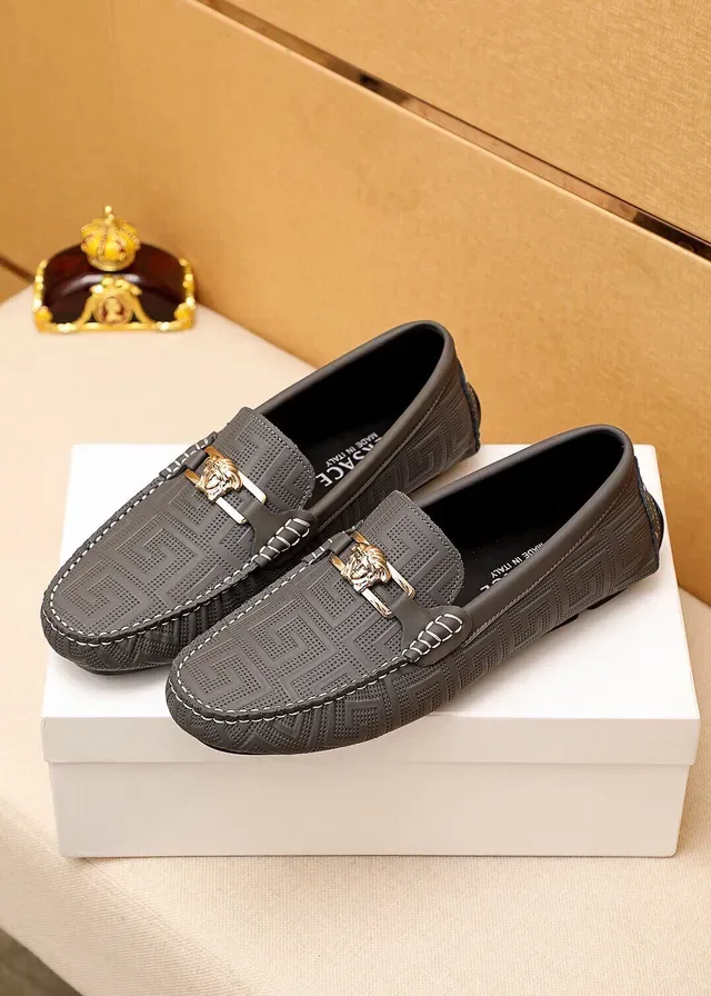 Versace Odissea Noir Doré Embossé Motif Greca Tête de Médusa Boucle Métal Loafer 7