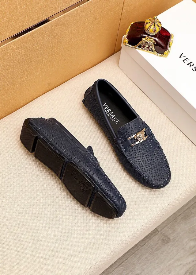 Versace Odissea Noir Doré Embossé Motif Greca Tête de Médusa Boucle Métal Loafer 17