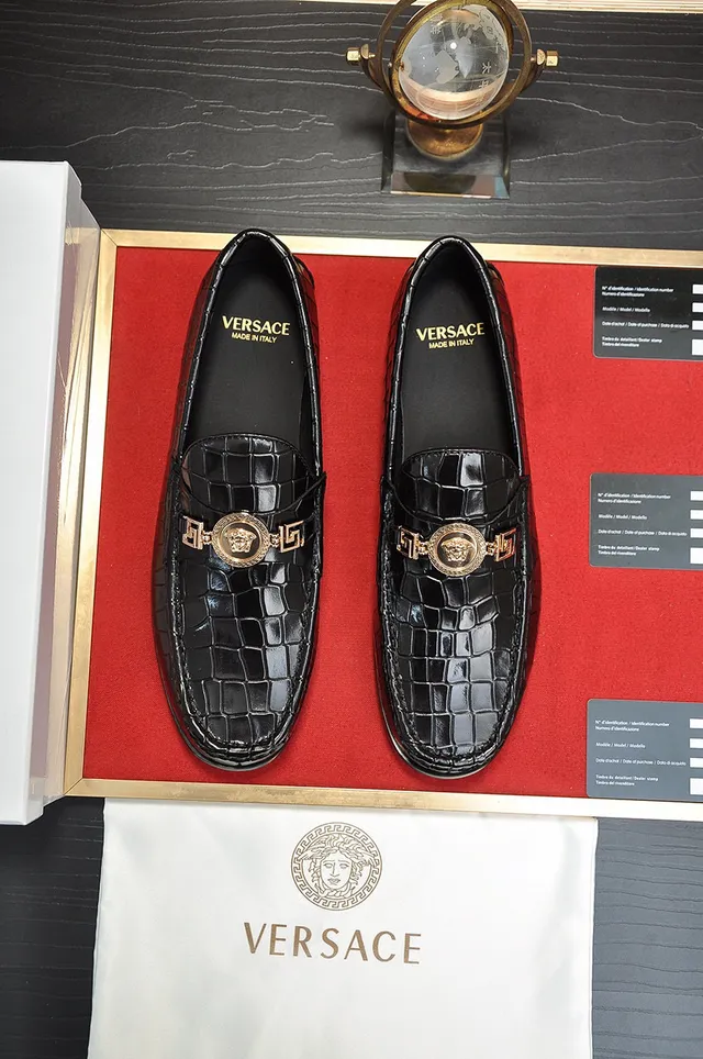 Versace Odissea Crocodile-Embossed Black Loafers 9