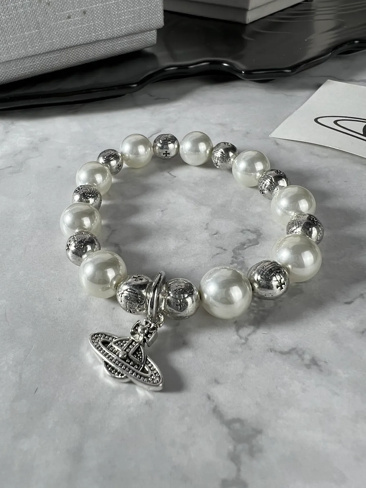 Vivienne Westwood Orb Bracelet White Pearl and Silver-Tone Bead Bracelet 5