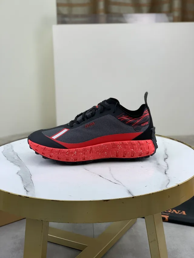 Zegna Noir Rouge Upper en Maille et Synthétique Semelle Lug Agressive Chaussures de Course 5