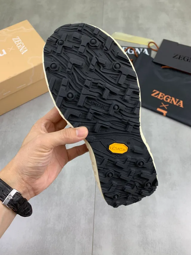 Zegna Marron Beige Dessus en matériau mixte Détail de bande réfléchissante Sneakers lifestyle 4