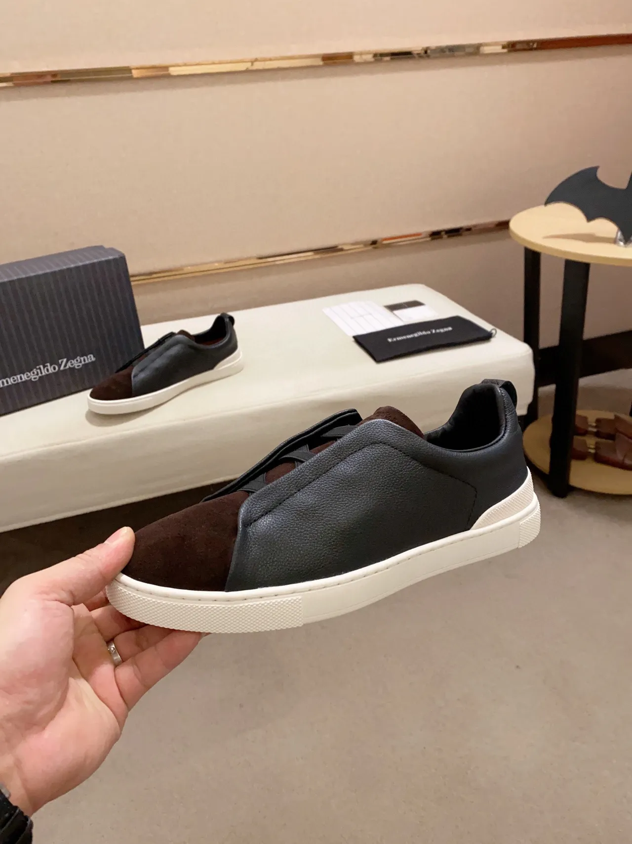 Zegna sapatilha lifestyle slip-on bicolor de couro e suede 8
