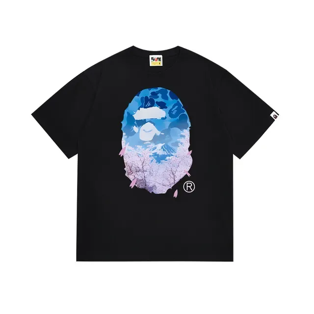 A Bathing Ape Graphic Ape-Head T-Shirt 3