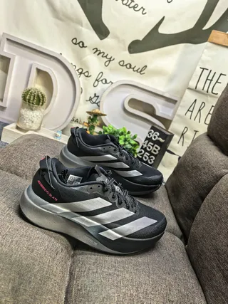 Adidas Adizero SLATR Tênis de corrida pretos prateados vermelhos 9