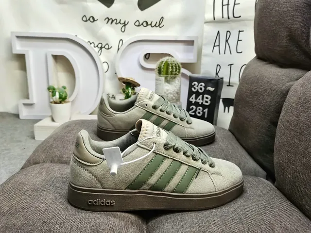 Adidas Beige Black Low-Top Suede-Like Upper Lifestyle Sneakers 11