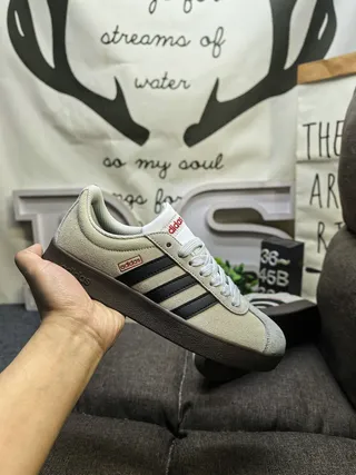 Adidas Beige Brown Low-Top Three-Stripe Side Panel Lifestyle Sneakers 15