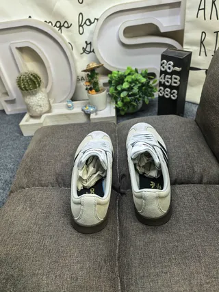 Adidas Beige Brown Low-Top Three-Stripe Side Panel Lifestyle Sneakers 18