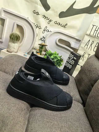 Adidas Black Slip-On Elastic Strap Lifestyle Sneakers 9
