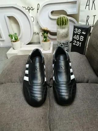 Adidas Black White Laceless Slip-On Quilted Toe Box Lifestyle Sneakers 10