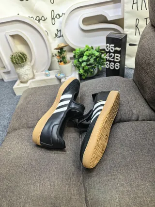 Adidas Black White Laceless Strap-Closure Mary Jane Shoes 6