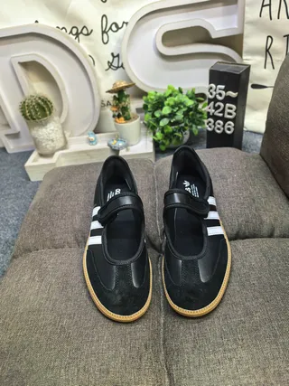 Adidas Black White Laceless Strap-Closure Mary Jane Shoes 10