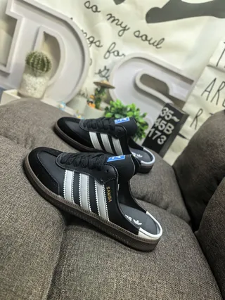Adidas Black White Leather Upper Three-Stripe Side Panel Loafer 7