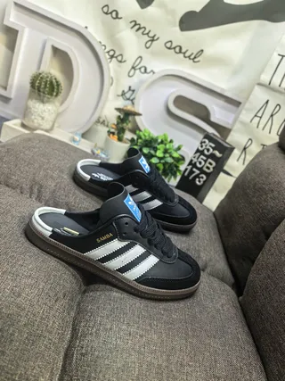 Adidas Black White Leather Upper Three-Stripe Side Panel Loafer 9