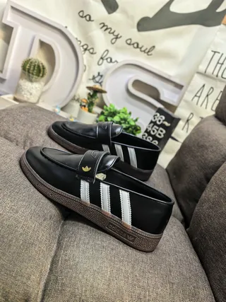 Adidas Black White Leather Upper Three-Stripe Side Panel Loafer 7