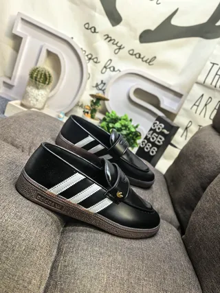 Adidas Black White Leather Upper Three-Stripe Side Panel Loafer 9