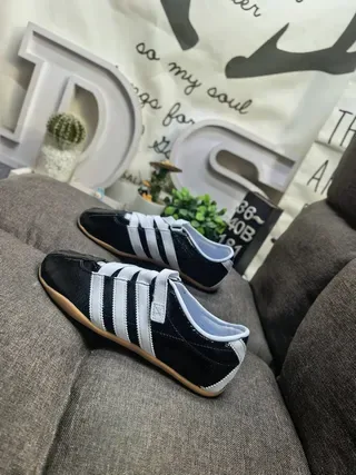 Adidas Black White Low-Top Velcro Strap Lifestyle Sneakers 7