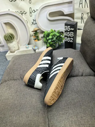 Adidas Black White Textured Woven Upper Three Stripes Lifestyle Sneakers 6