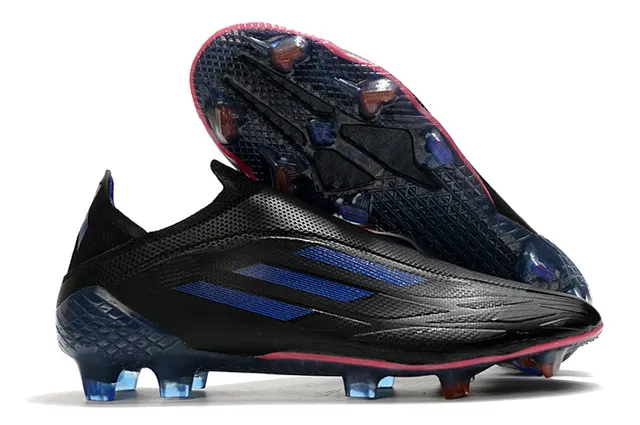 Adidas Chaussures de football bleu rose semelle holographique iridescente upper sock-fit coupe basse terrain ferme 3
