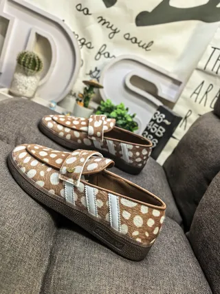 Adidas Brown Beige Polka-Dot Print Three-Stripe Side Panel Loafer 7