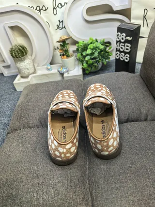 Adidas Brown Beige Polka-Dot Print Three-Stripe Side Panel Loafer 8