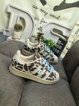 Adidas Brown Blue Giraffe-Print Upper Light Laces Lifestyle Sneakers 9