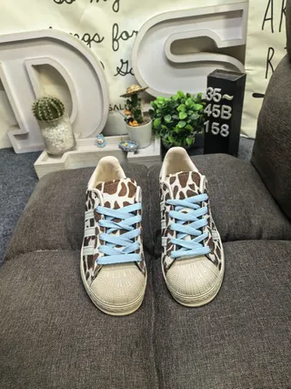 Adidas Brown Blue Giraffe-Print Upper Light Laces Lifestyle Sneakers 10