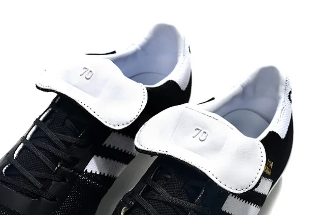Adidas Copa Mundial কালো সাদা লাল দৃঢ় মাটি ফুটবল জুতা 2