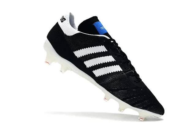 Adidas Copa Mundial কালো সাদা লাল দৃঢ় মাটি ফুটবল জুতা 4