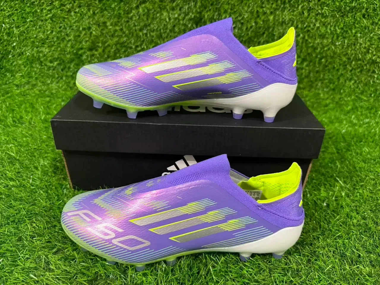 Adidas F50 Violet Jaune Col de Chaussette Tige Iridescente Firm-Ground Chaussures de Football 7