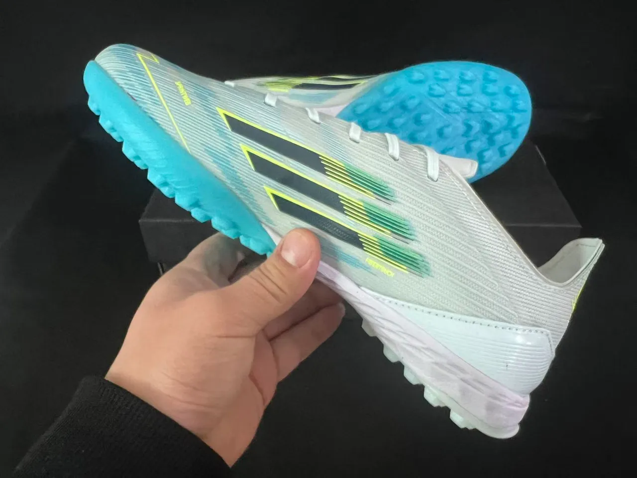 Adidas F50 Sparkfusion Light Mint and Cyan Turf Chaussures de football 5