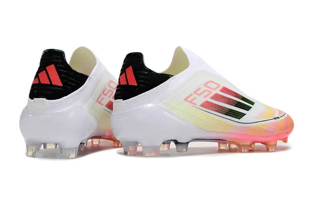 Adidas F50 Blanco Rosa Bajo Corte Ajuste Calcetín Parte Superior Translucida Suela Campo Firme Zapatos de Fútbol 5