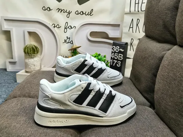 Adidas Forum 2000 Black and White Lifestyle Sneakers 11