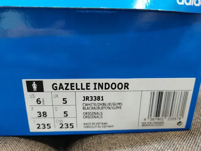 Adidas Gazelle Off-White and Navy Lifestyle Sneakers 2