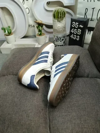 Adidas Gazelle Off-White and Navy Lifestyle Sneakers 6