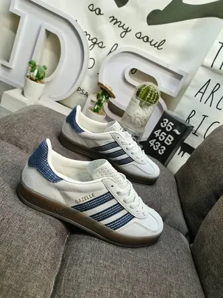 Adidas Gazelle Off-White and Navy Lifestyle Sneakers 9