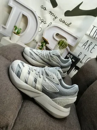 Adidas Gray Beige Mesh And Suede Hybrid Upper Sculpted Chunky Midsole Lifestyle Sneakers 7