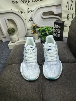 Adidas Gray Blue Knit Upper Gradient Three Stripes Lifestyle Sneakers 10