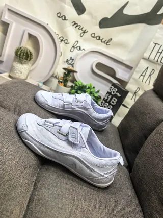 Adidas Laceless Strap Sneaker White Lifestyle Sneakers 7