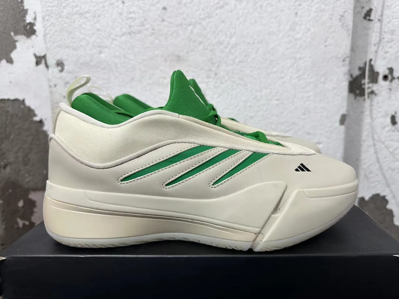Adidas Lillard 9 Beige Green Sans lacets facile à enfiler construction sculpté multicouche semelle intermédiaire chaussures de basket-ball 5